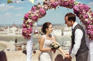 Свадьба за границей в Венгрии, в Будапеште, в "старом городе" на террасе Маргарита