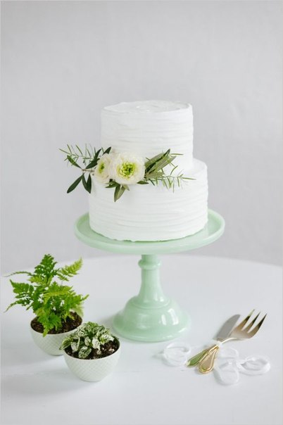 Свадебный торт в растительной тематике