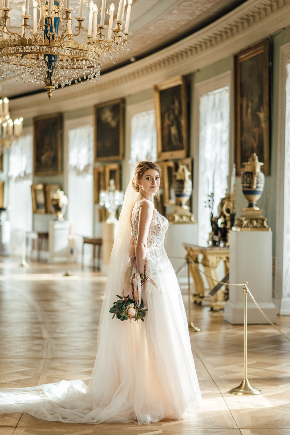 Свадебная фотосессия в Павловском Дворце