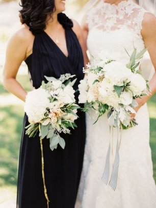 Платье подружки невесты контрастного цвета
